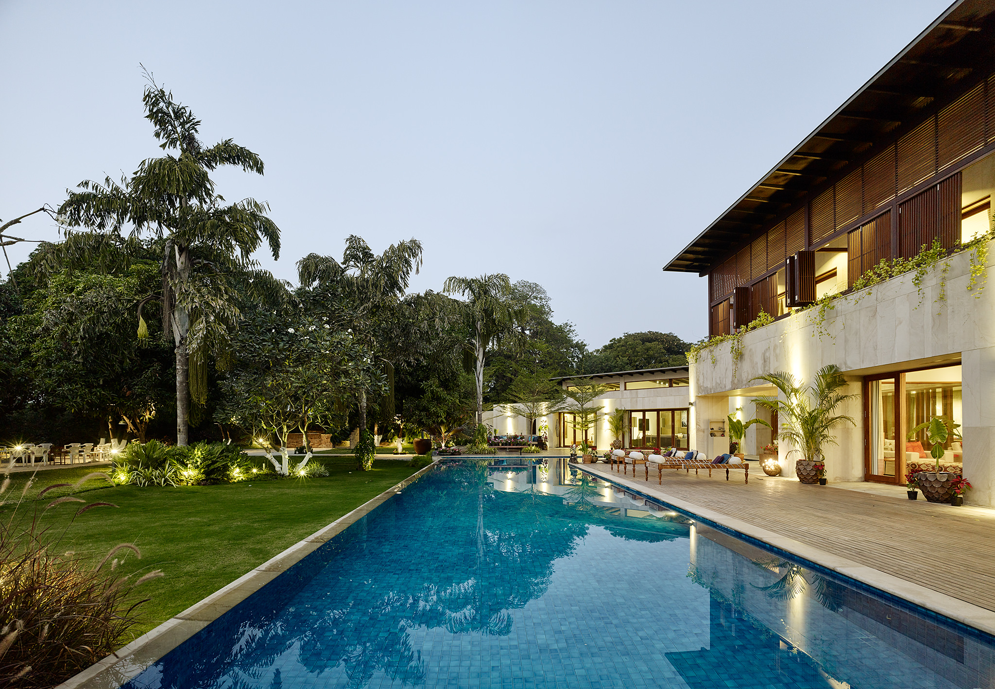 E17621 Alpa 060522p SCREEN